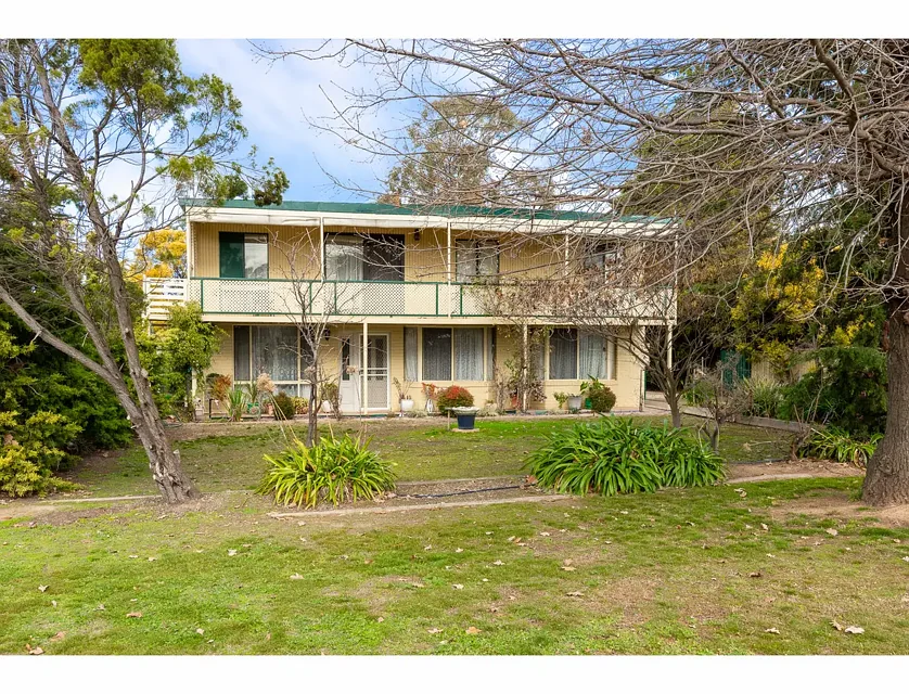 48 Kennedy Street, Howlong, NSW 2643, 5 ਕਮਰੇ, 3 ਬਾਥਰੂਮ, House