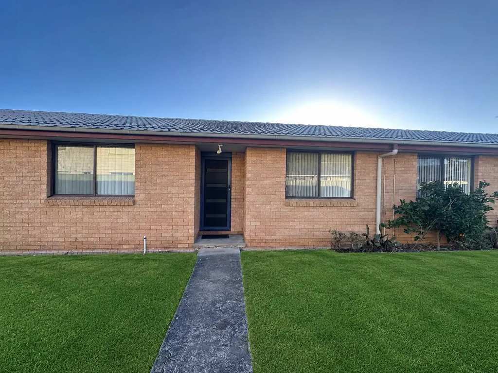 Tidy 2 Bedroom Unit