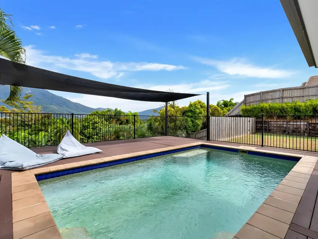 Brinsmead 4ਬੈੱਡਰੂਮ Stylish Family Living with Pool & Stunning Views