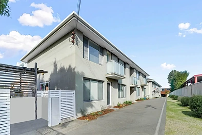 Brunswick 2 Slaapkamer First Floor 2 bedroom apartment in prime location