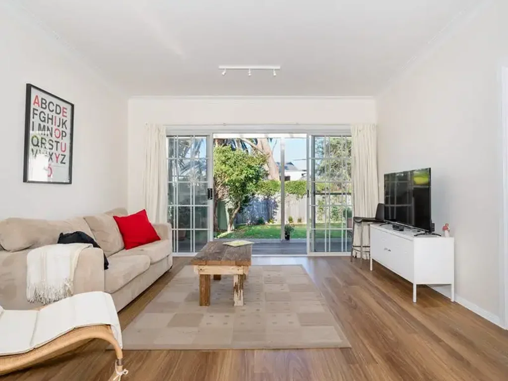 Welcome Home to your Lilyfield Gem..