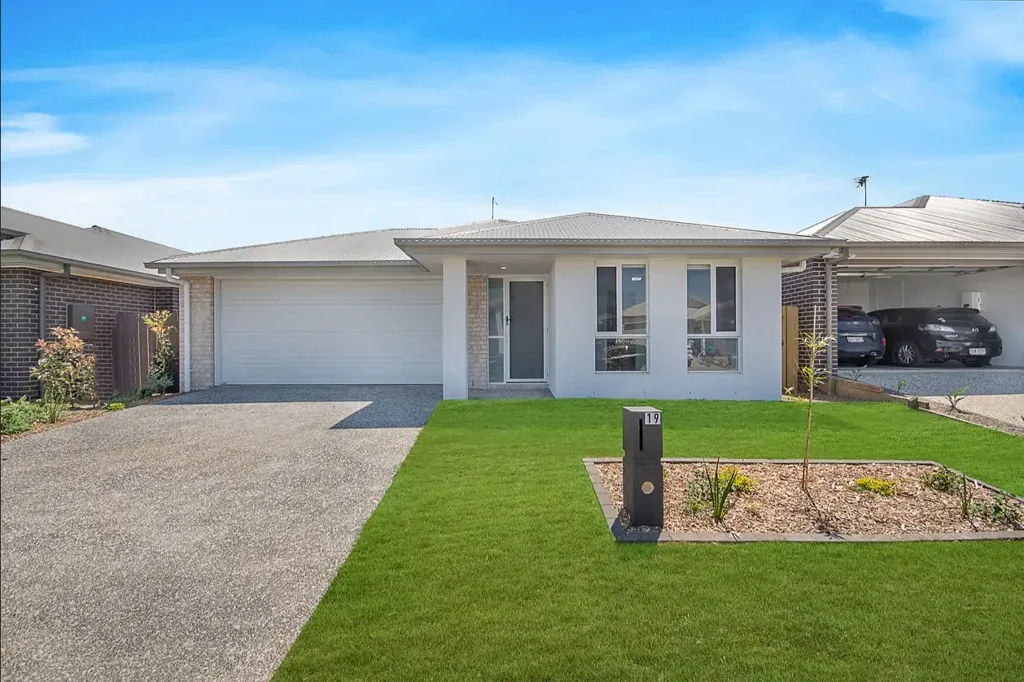 Brand New Build - Riverton Estate