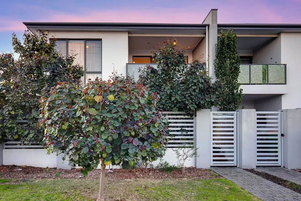 Osborne Park 2Moenga End Position. Elevated Outlook. Exceptional Living.