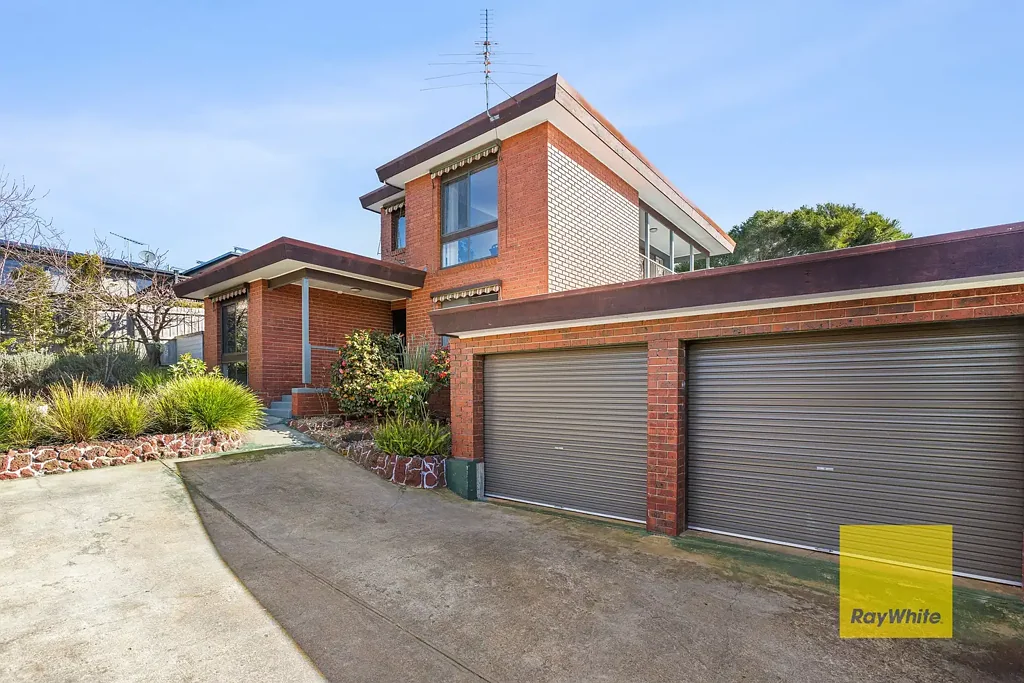 3/17 Jinjella Road, Highton, VIC 3216