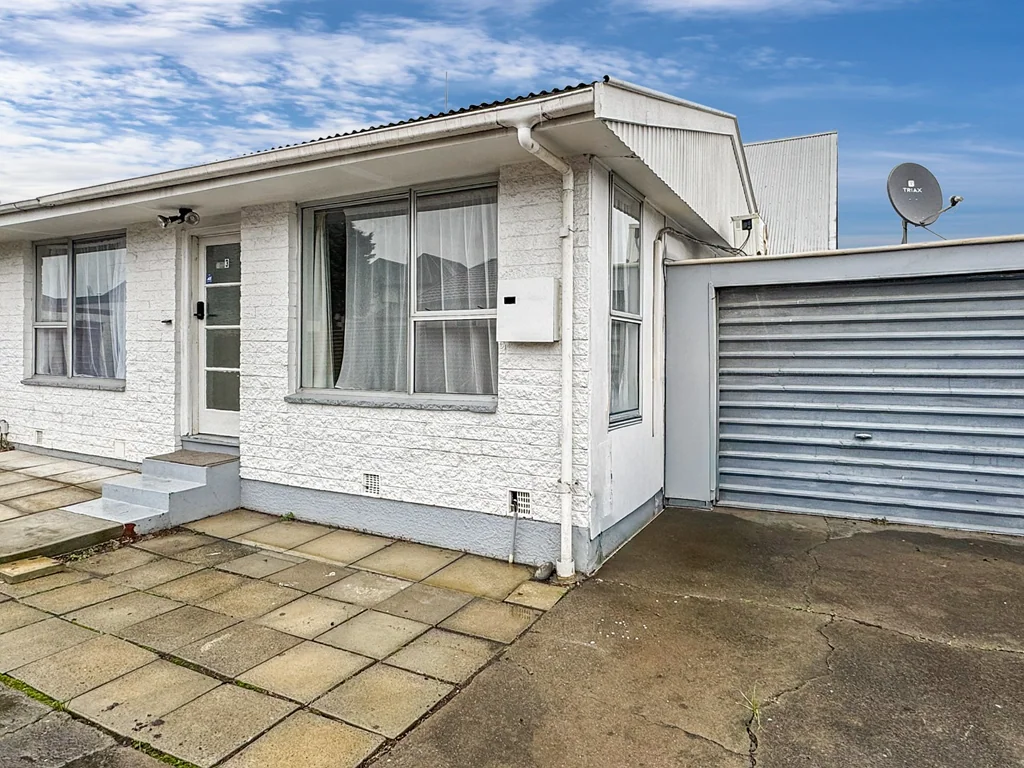 Two Bedroom Unit!