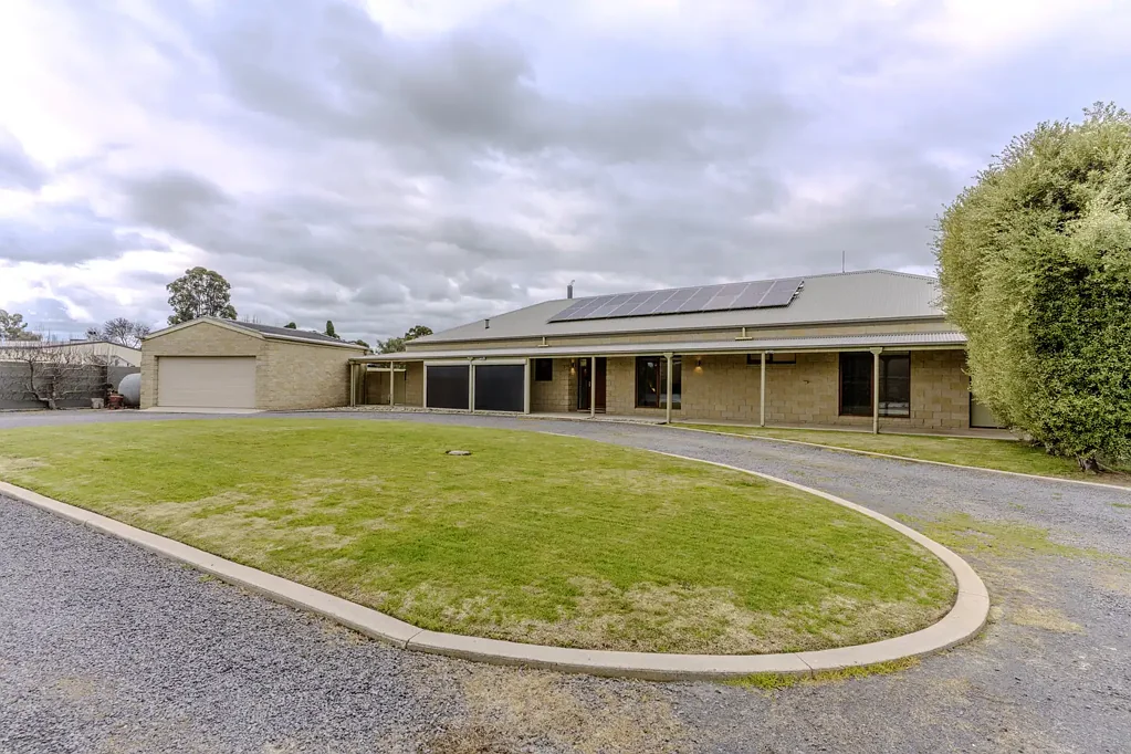 Carisbrook 4ਬੈੱਡਰੂਮ Substance, Scale & Splendour in Carisbrook
