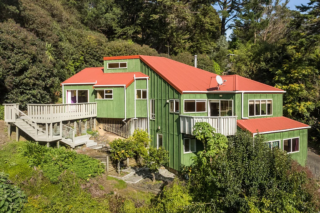Thames 2બેડરૂમ 3 Bedrooms + Bush Views and Birdsong