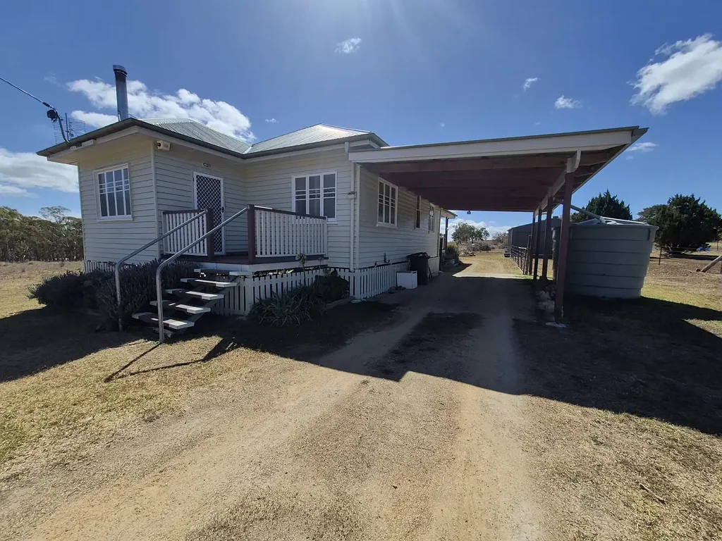 Quiet 3 bedroom home in Eukey