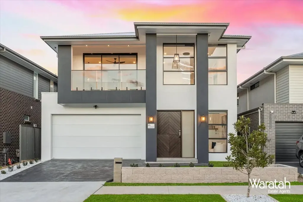 Marsden Park 5 Bedroom Welcome to 46 Feathertail Avenue, Marsden Park – Where Modern Elegance Meets Family Comfort