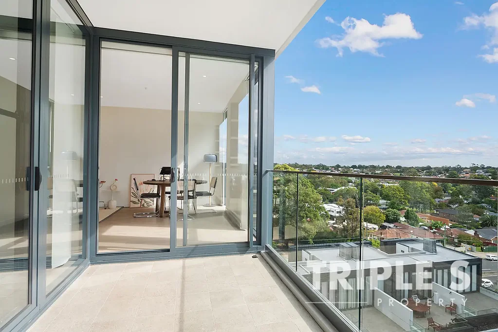 Macquarie Park 2침실 Luxury two bedroom apartment minutes walk to metro station. North West aspect with Garden view| Plenty of living space | Ideal for investor and family