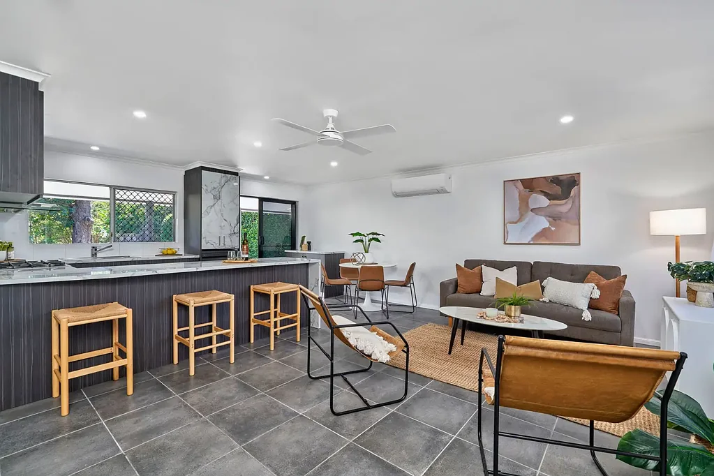 14 Ward Street, Mooroobool, QLD 4870