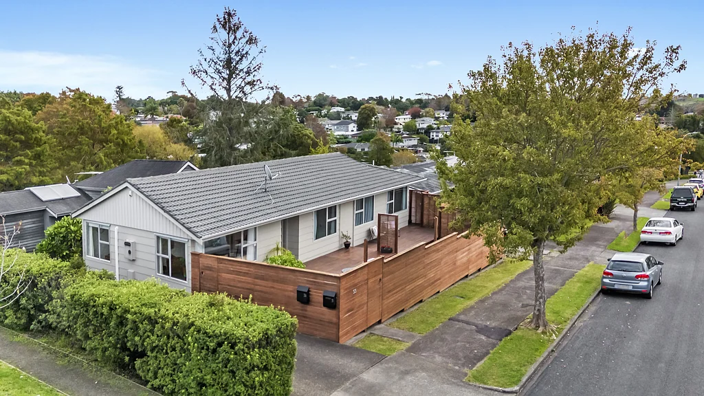 33 Ripon Crescent, Meadowbank, Auckland City, Auckland