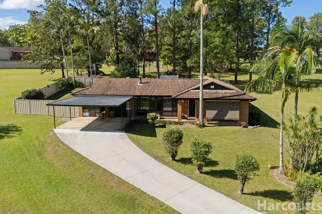 9 Haven Crescent, Yarravel, NSW 2440