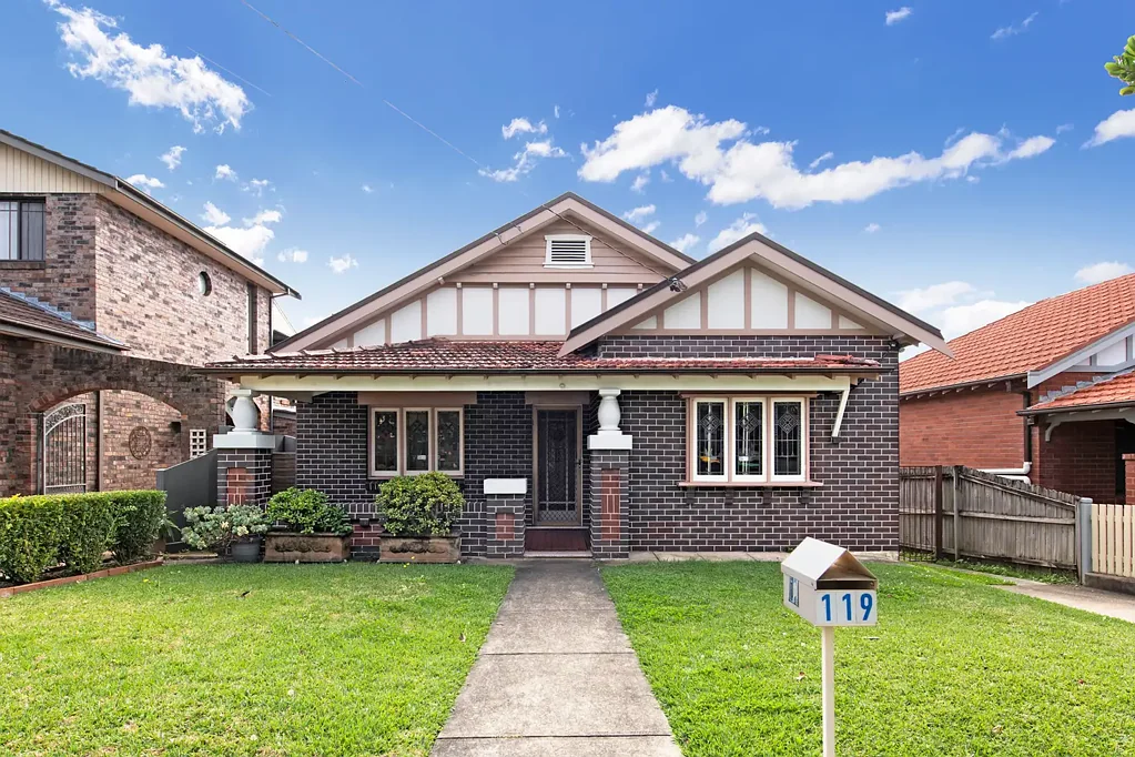 Charming freestanding home in the heart of Concord