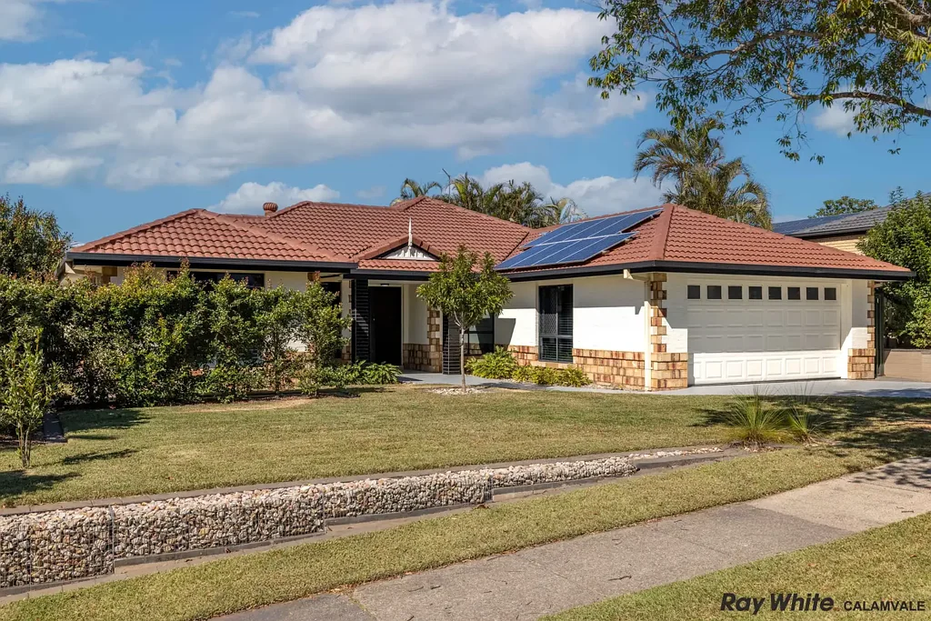 Drewvale 4 Bedroom Spacious Family Living in a Prime Location - Stretton College Catchment