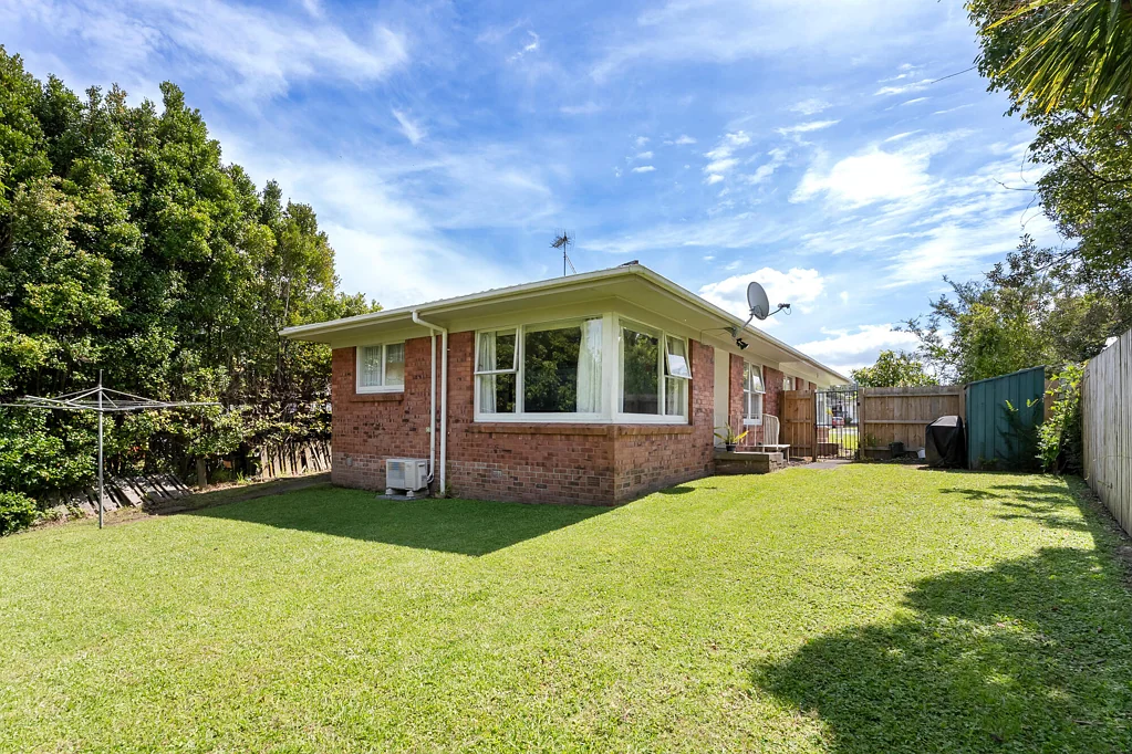2/16 Kapiti Place, Sunnynook, North Shore City, Auckland