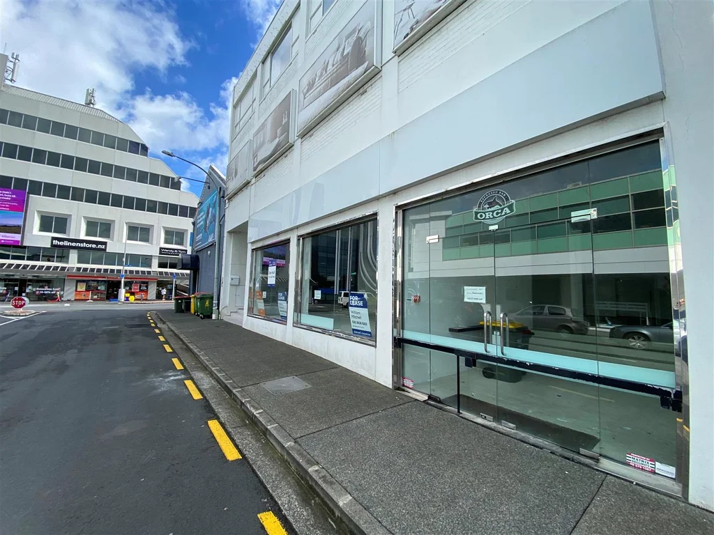 Newmarket  CBRE - Ground Floor Showroom/Studio
