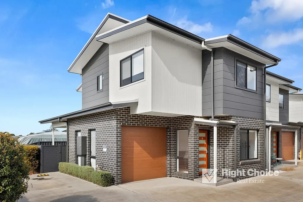 Albion Park 3બેડરૂમ Immaculate Townhouse Living