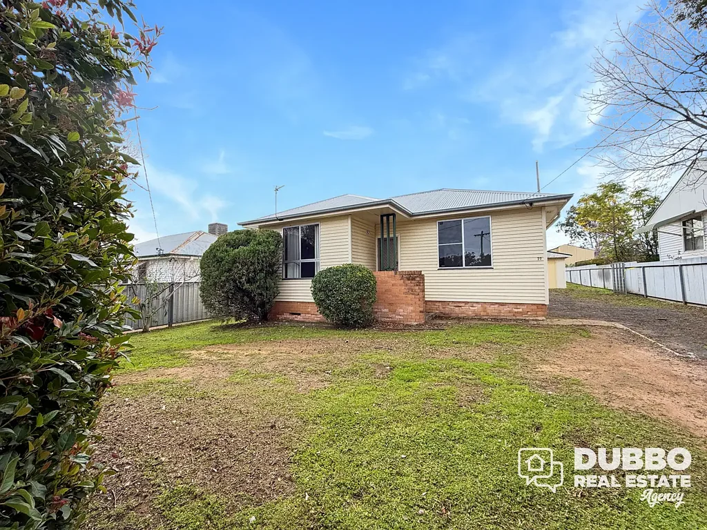 FAMILY HOME IN SOUTH DUBBO