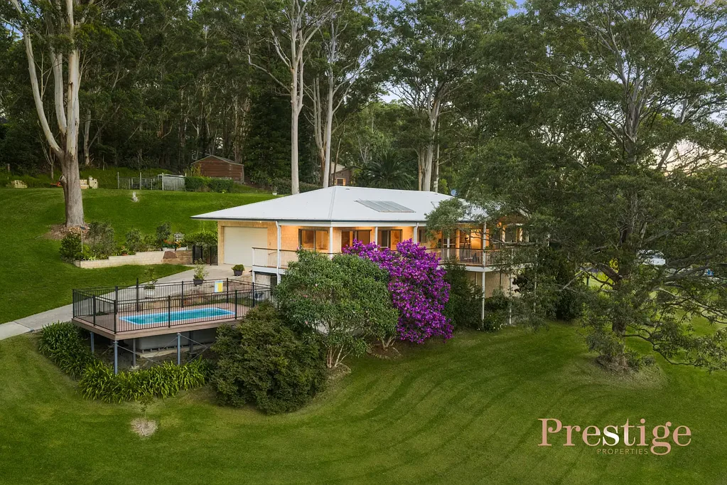 Terrigal 3Zimmer A Serene Terrigal Acreage with Sweeping Valley Views