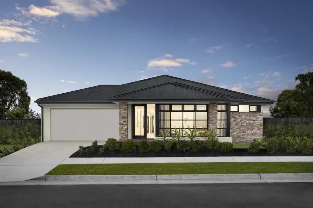 Gisborne 4房  Boutique’s Barcelona 32, featuring a triple garage.