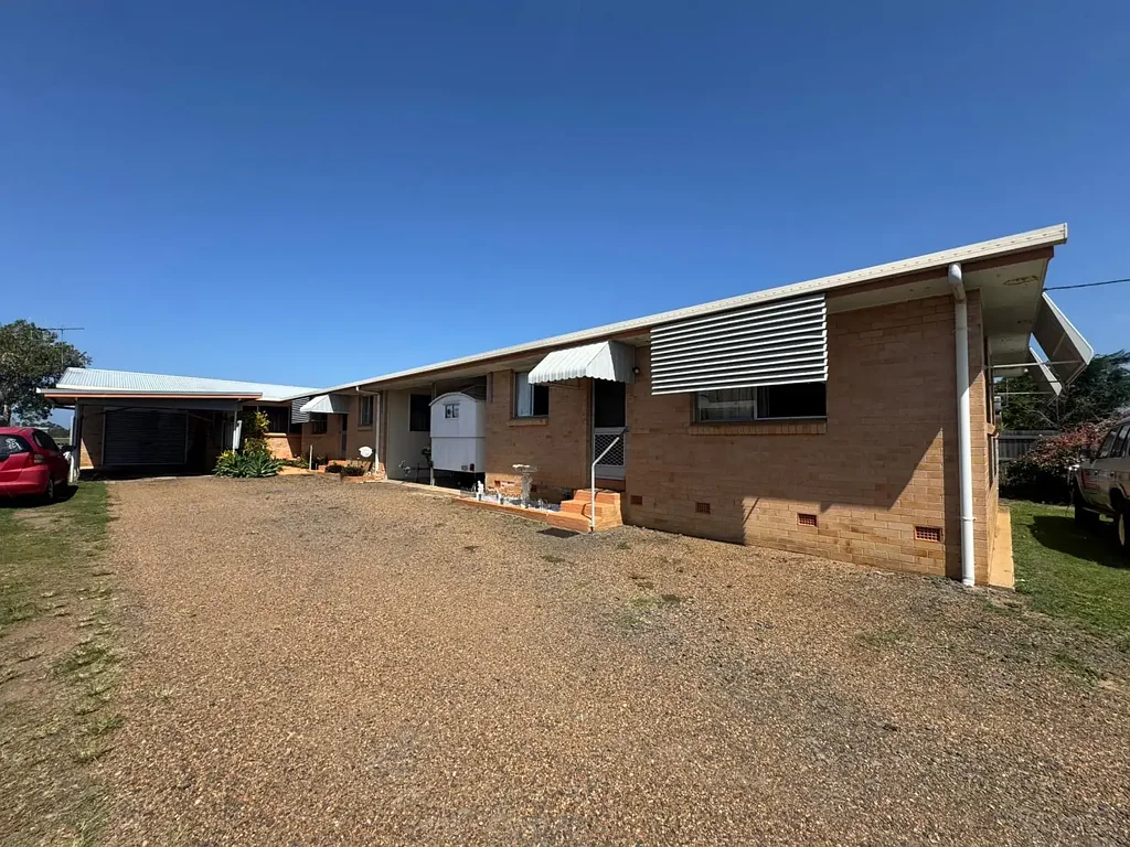 Kepnock 6房  Triple the Opportunity - A Smart Investor's Dream in Kepnock