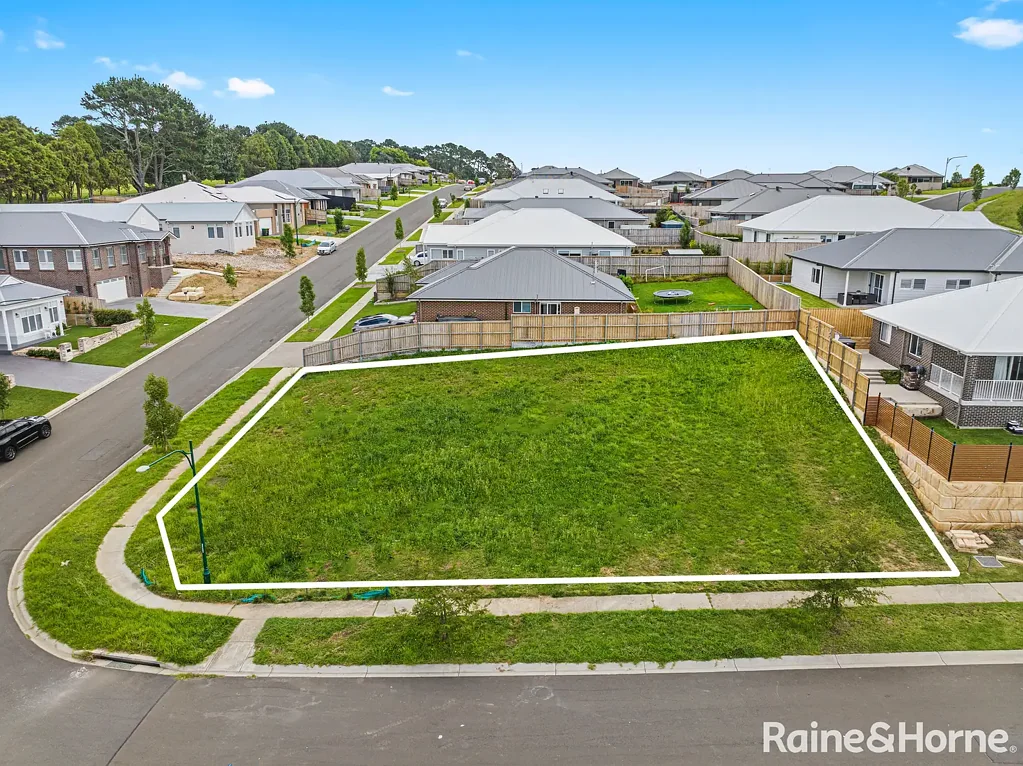 66 Darraby Drive, Moss Vale, NSW 2577