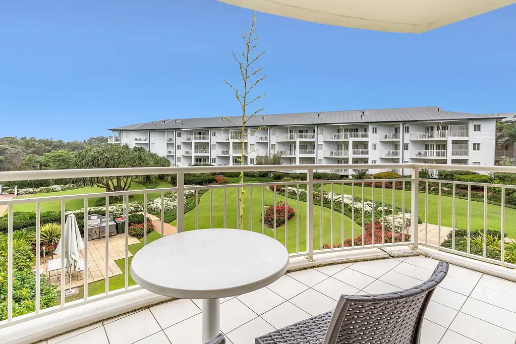 Kingscliff 2 Bedroom Private Coastal Retreat – Mantra Salt 4206/07