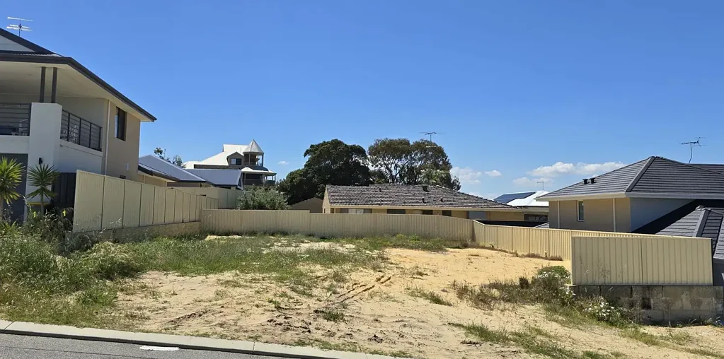 Wannanup  Live the Dream in Wonderful Wannanup - Vacant Land For Sale - 19.5m Frontage with 533m2 of Levelled Land