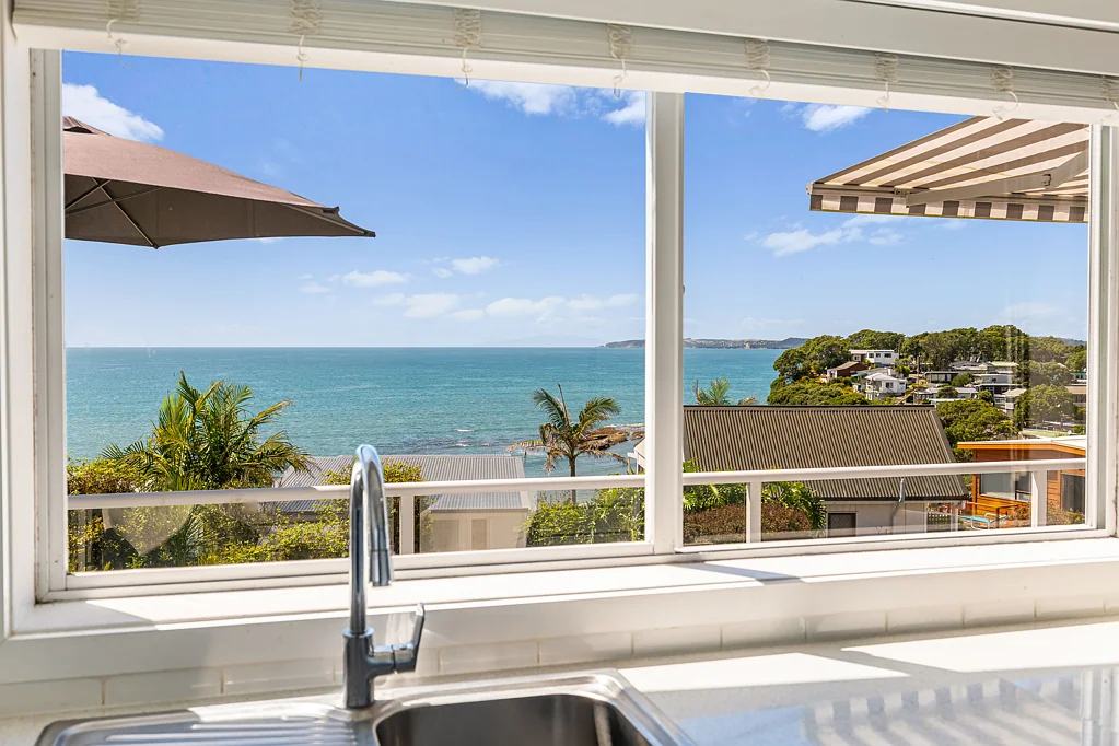 Red Beach 1 Bedroom Cute as Pie – Seaside Cottage