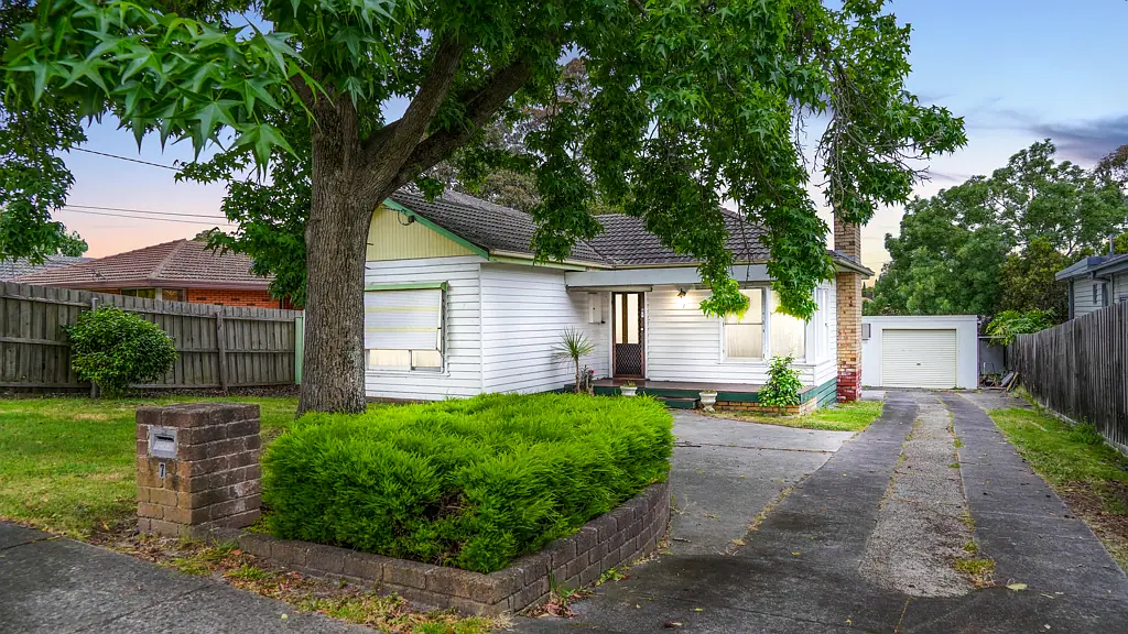 7 Hillside Avenue, Dandenong North, VIC 3175