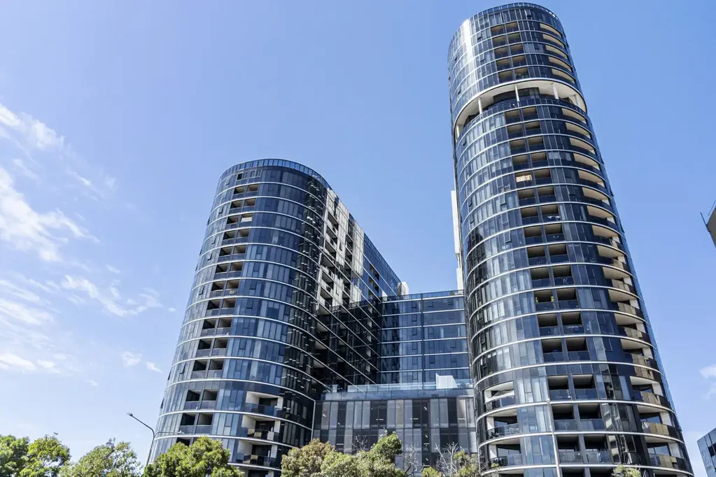 Phillip 2房  Modern Ease in the Heart of Woden