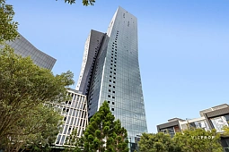 1809/8 Pearl River Road, Docklands