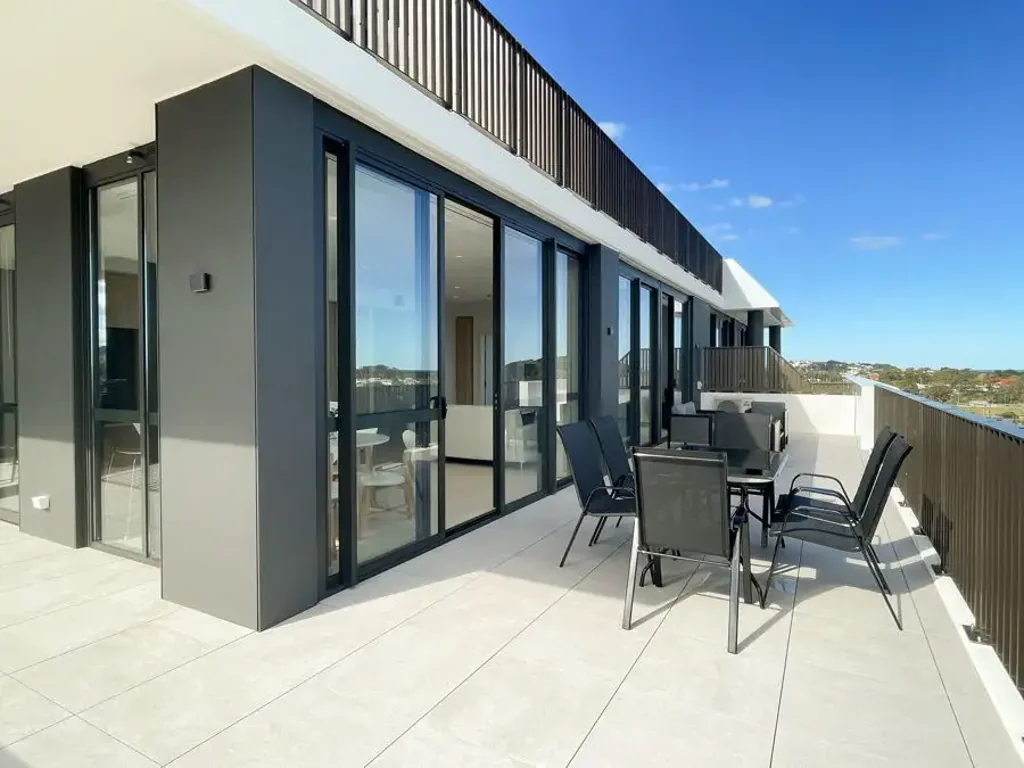 CODA LIVING - WHERE STYLE MEETS SPECTACULAR VIEWS