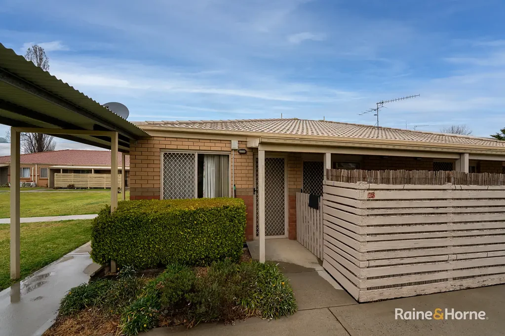 25/80-92 Queen Elizabeth Drive, Armidale, NSW 2350