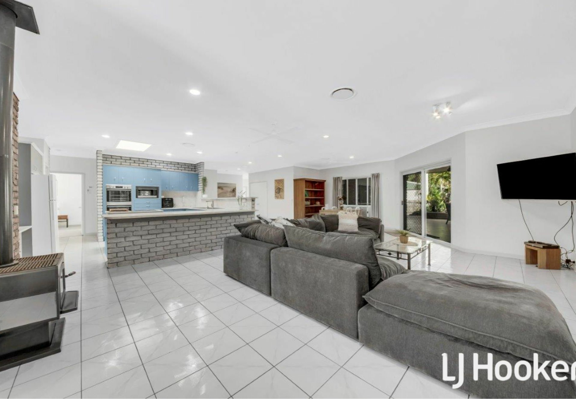 4 LUKE CT, WURDONG HEIGHTS QLD 4680, 0房, 0浴, House