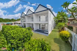 Unit 3/4 Hilliar St, Wongaling Beach