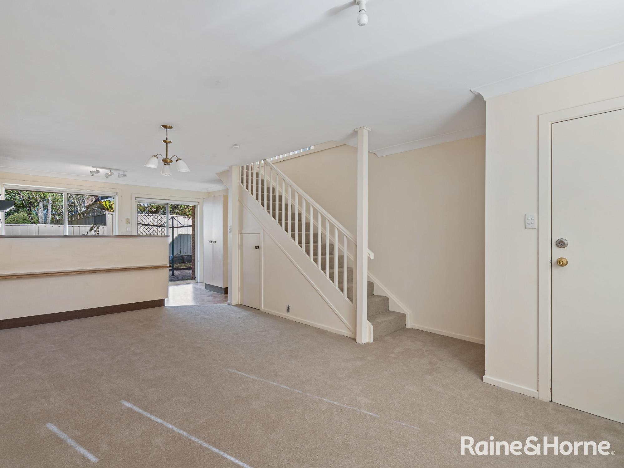 UNIT 6 25-27 WARATAH ST, EAST GOSFORD NSW 2250, 0 Bedrooms, 0 Bathrooms, Townhouse