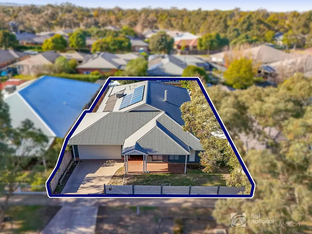 Eynesbury 4ਬੈੱਡਰੂਮ A Family Favourite with All the Extras – Pool, Spa, Home Office, and More!