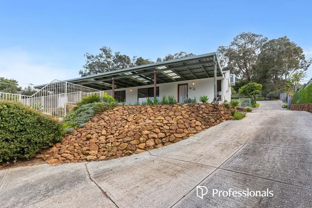 24 Cabarita Road, Kalamunda, WA 6076