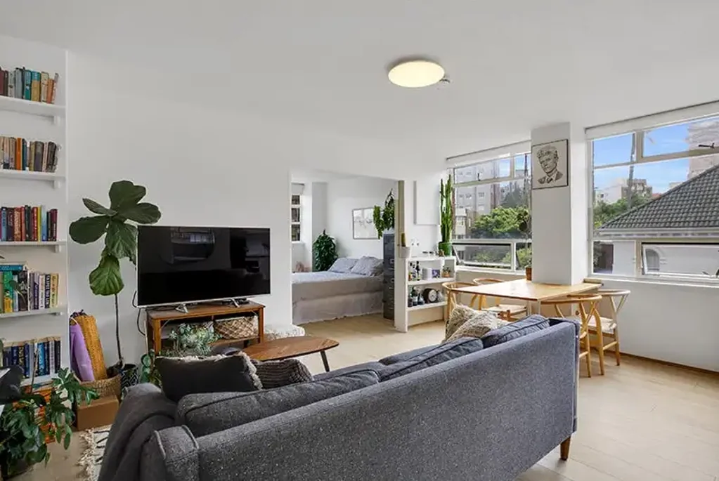 Renovated One Bedroom Apartment - Unfurnished