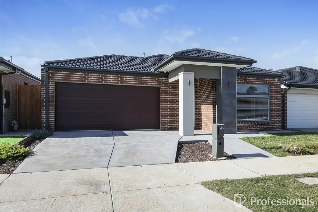 Brookfield 4غرفة نوم QUALITY 3 YEARS YOUNG SPACIOUS 4 BEDROOM FAMILY HOME