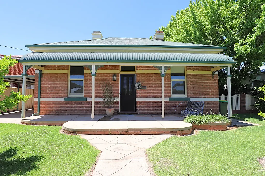 14 Thompson Street, Cootamundra, NSW 2590