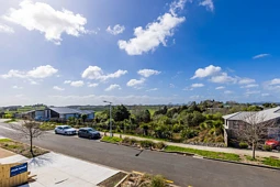 16 Rural View Terrace, Pukekohe