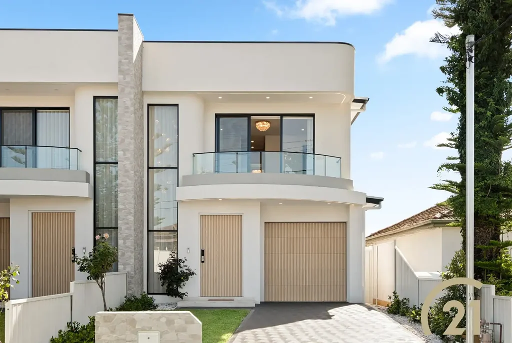 Smithfield 5 Bedroom NEW TO MARKET | BRAND-NEW 5-BEDROOM HOME