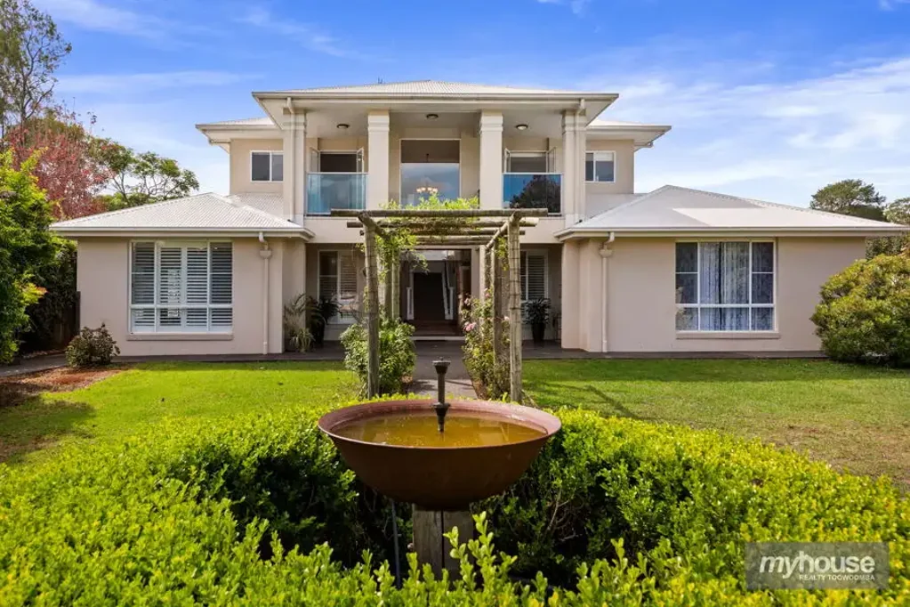 Highfields 5ห้องนอน Stunning Family Home in Highfields