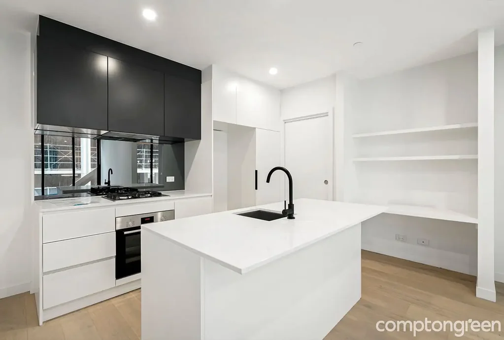 Footscray 2 Bedroom A Fabulous First Step Into Footscray!