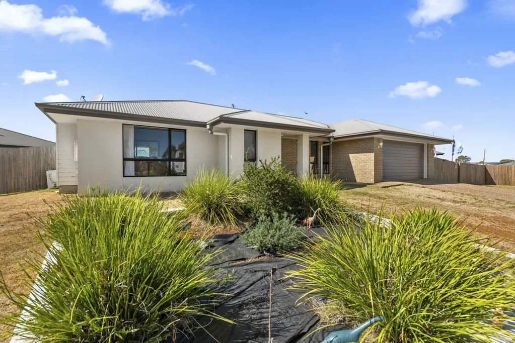 13 Weebah Place, Cambooya, QLD 4358