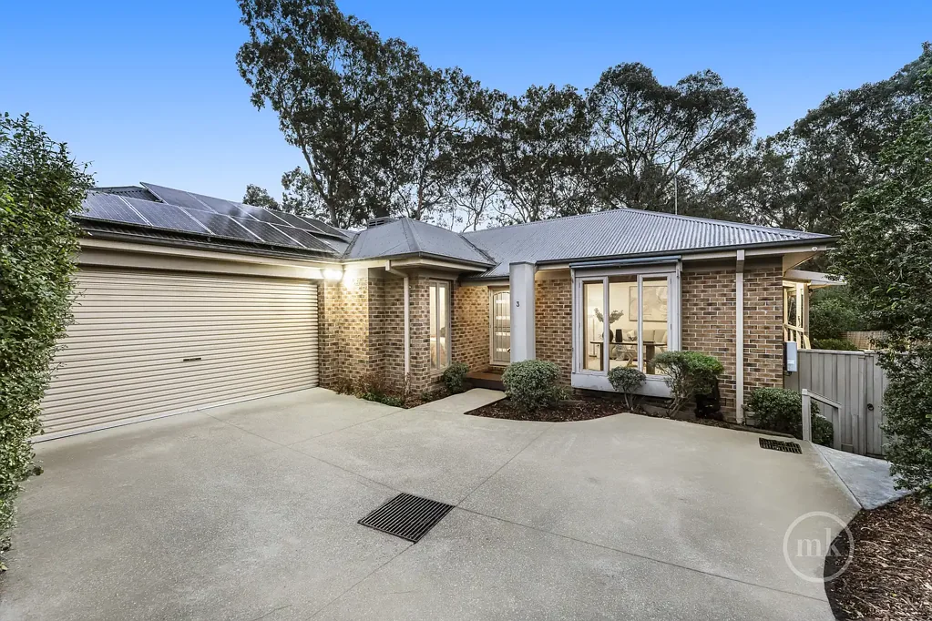 Greensborough 3Kwarto Contemporary comfort in a quiet setting