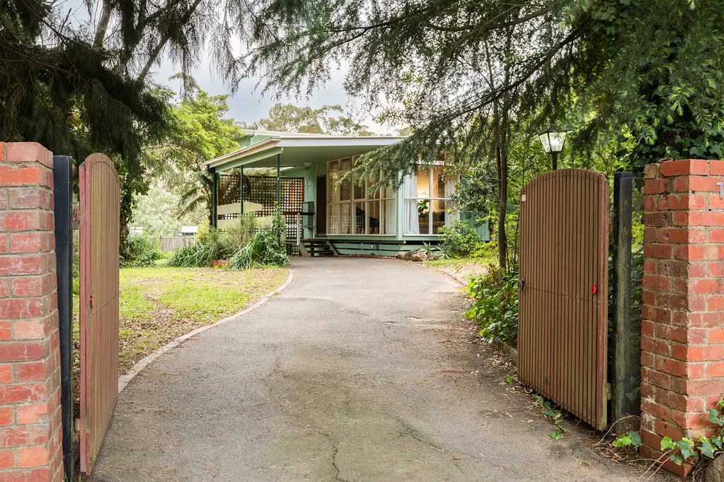 14 Legg Road, Emerald, VIC 3782